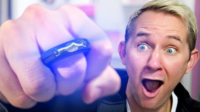 10 Tech Gadgets That Will Waste Your Money!