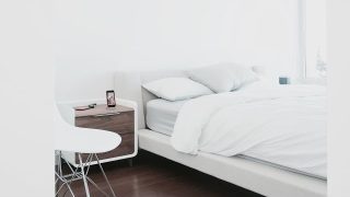 MINIMALIST TECH BEDROOM TOUR (2017)