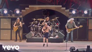 AC/DC – T.N.T. (from Live at River Plate)