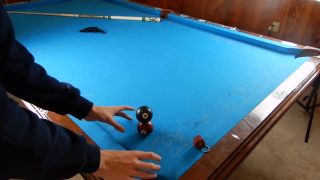 How to stack pool balls