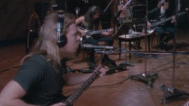 Metallica – Nothing Else Matters [Official Music Video]
