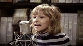 Grace VanderWaal – The A Team – 1/23/2017 – Paste Studios, New York, NY