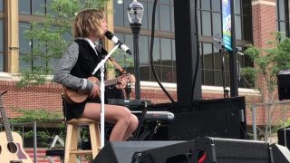 Grace Vanderwaal slays Twenty One Pilots live in concert (We Don’t Believe What’s On TV)