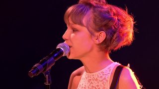 Grace VanderWaal – Gossip Girl (Live at WE Day Seattle)