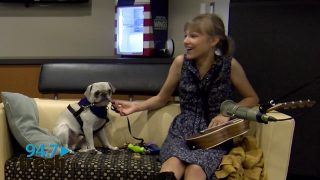 Grace VanderWaal Is Growing up Fast! (Interview)