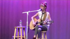 Grace VanderWaal – The A Team – Valley Hospital Concert (05/21/2017) [stabl.]