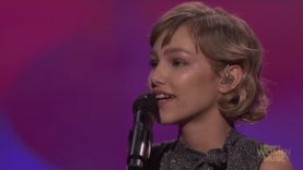Grace VanderWaal Billboard Rising Star 2017 (live 1280×720)