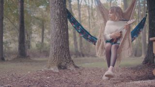 Grace VanderWaal – Confidence #PassItOn