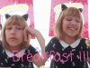 Grace VanderWaal Doing Her Breakfast with Her Mom in LA, Day 8 Video 2016.