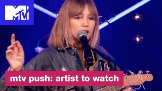 Grace VanderWaal Performs ‘Moonlight’ | MTV Push: Artist to Watch