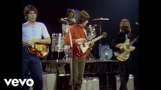 The Beatles – Revolution