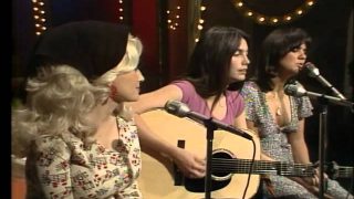 Dolly Parton Linda Ronstadt Emmylou Harris – The Sweetest Gift