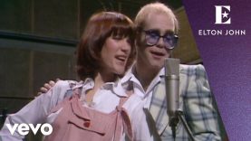 Elton John – Don’t Go Breaking My Heart (with Kiki Dee)