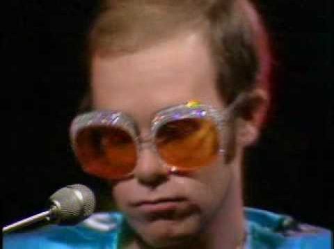 Elton John – Goodbye Yellow Brick Road