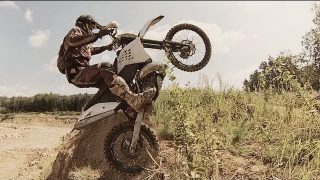 Enduro new vertical hill climb! Paddling upstream, river crossing, crashes & fails