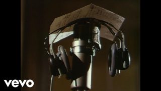 The Beatles – Hey Bulldog (Promo video)