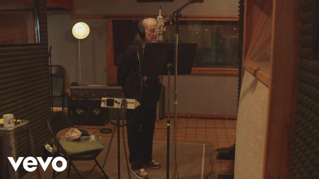 Willie Nelson, Merle Haggard – Missing Ol’ Johnny Cash