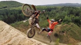 Enduro – Ass Whipping