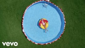 Taylor Swift – You Need To Calm Down