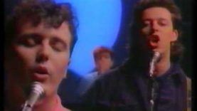 Tears For Fears – “Everybody Wants To Rule The World” – ORIGINAL VIDEO