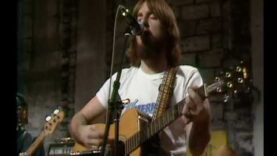 America – A horse with no name (clip HQ)