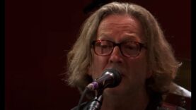 Eric Clapton & Jeff Beck – Shake Your Money Maker [Crossroads 2010] (Official Live Video)