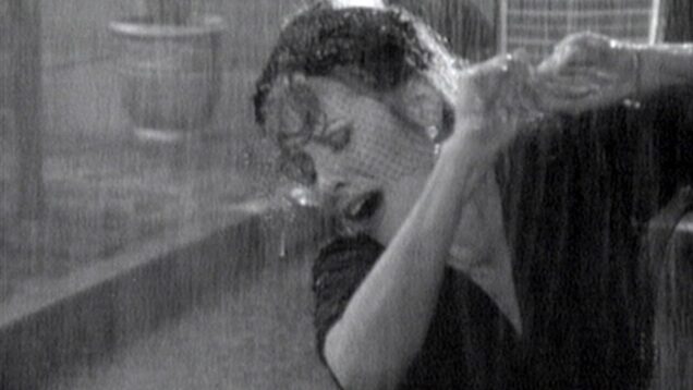 Fleetwood Mac – Gypsy (Official Music Video)