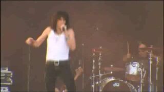 Foreigner  – Urgent