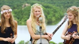 Landslide – The Petersens (LIVE)